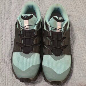 Salomon Wildcross Hiking Shoes, Women's 8